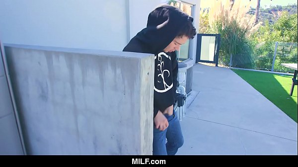 MILF Young Dude Fucks His MILF Neighbor